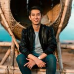 man, portrait, outdoors, fashion, smile, mirada, modelo, estilo, asiático, diversidad, pride, handsome, retrato, headshot, face, retro, estudio, hombre gay